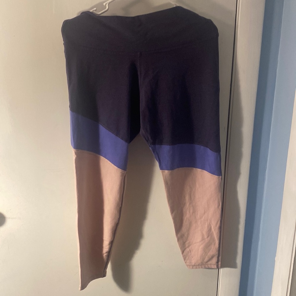 Old Navy Active Go Dry Leggings